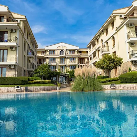 Royal Bay - Private - Bsr - 6 *